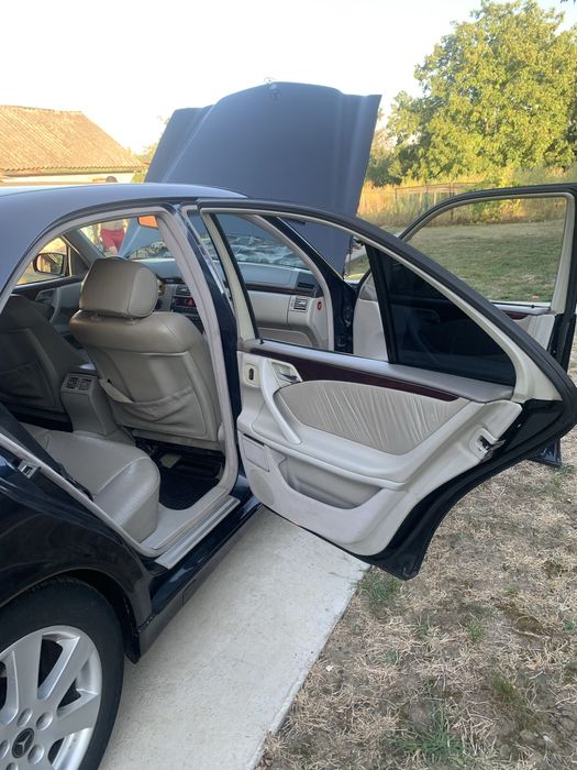 Mercedes e220 cdi w210
