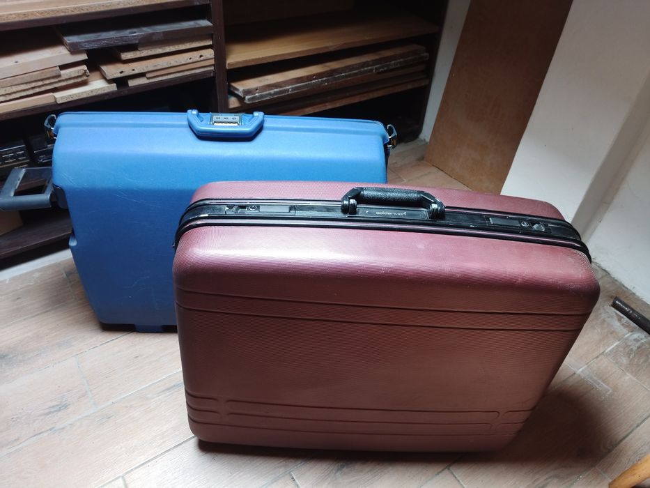 Aluminiowa walizka Goldmann stan dobry