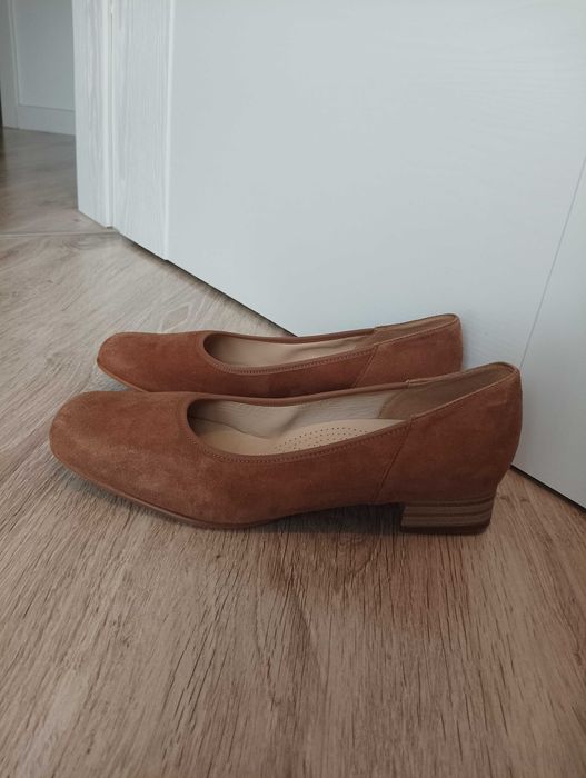 Czółenka Pantofle francuskie Artika rozmiar 41 jak nowe!!