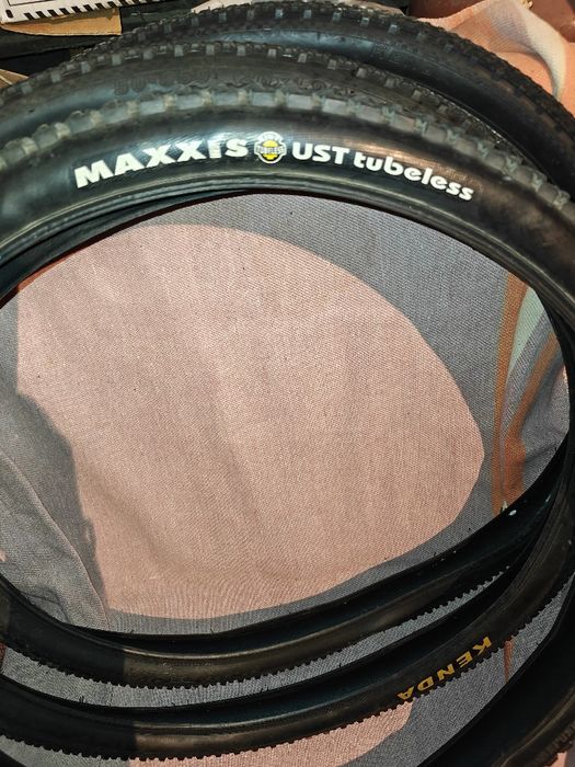 Заднее колесо (26),+ 2 ротора+ покрышка.