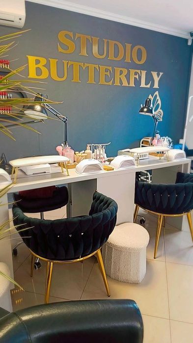 Wynajem stanowiska manicure/ rzęsy