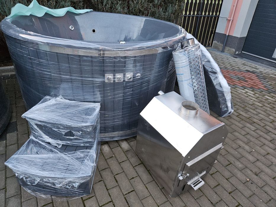 Nowa Jacuzzi Balia Ogrodowa z piecem zewnętrznym. . Od ręki