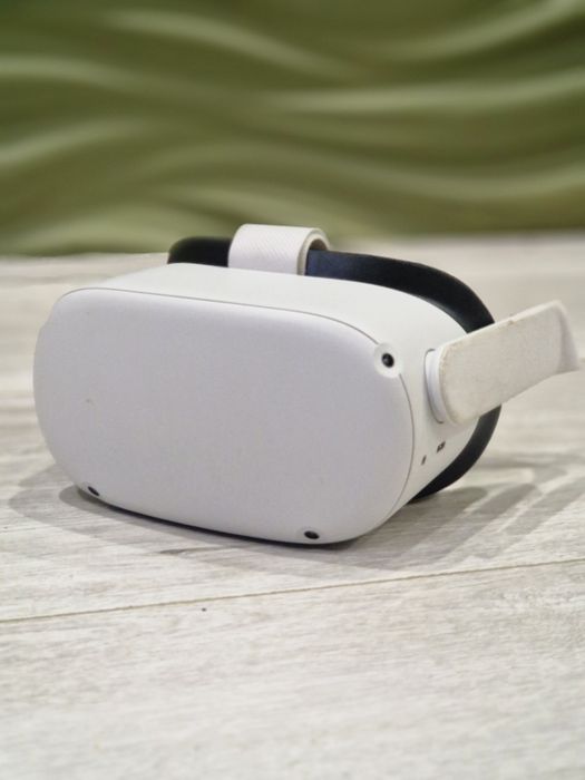 Окуляри VR                 Meta  Quest 2