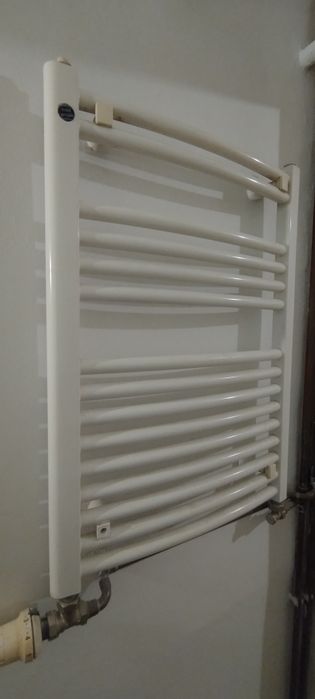 Grzejniki Burgman + Danfoss głowice termostatyczne