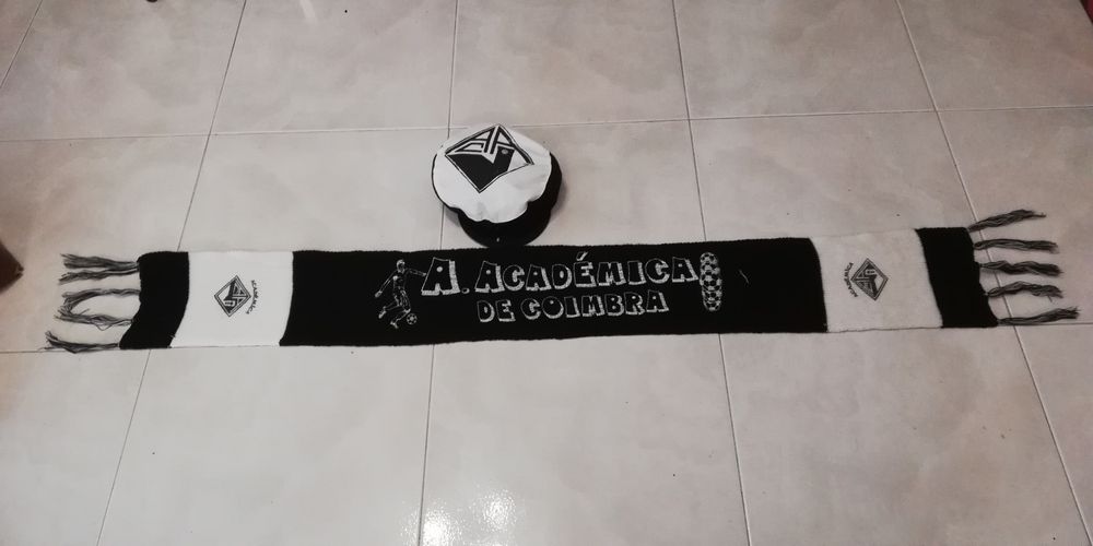 Cachecolne boné da Academica de Coimbra Vintage