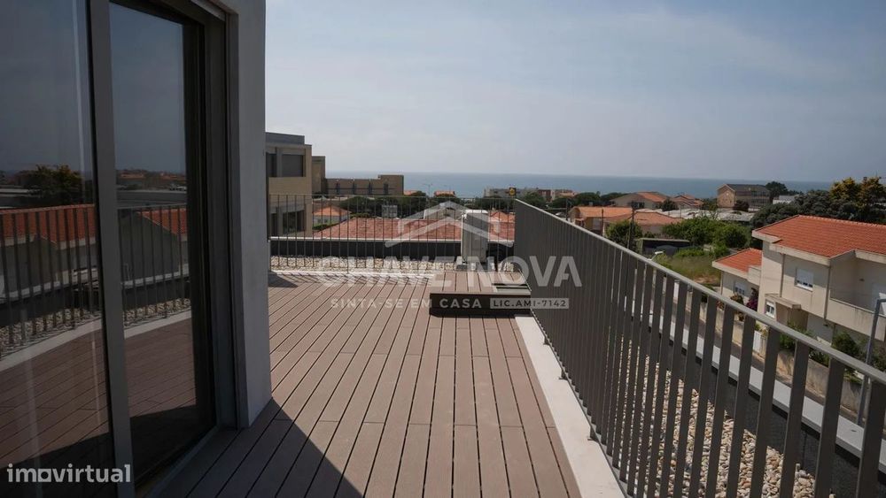 New 3-Bedroom Duplex with Private Garage | São Félix da Marinha