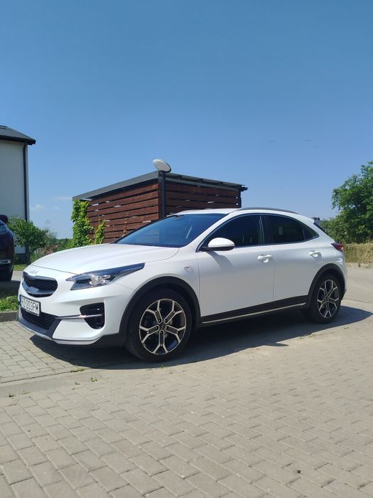 Kia XCeed - niski przebieg - salon Polska