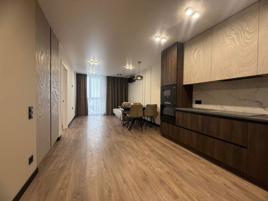 Продаж 1-кімнатної квартири + кухня-студія ЖК Америка