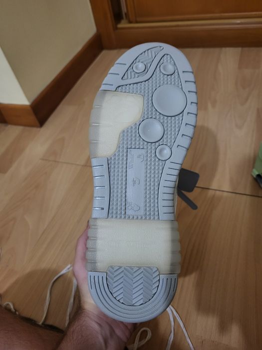 Venda sapatilhas Off White