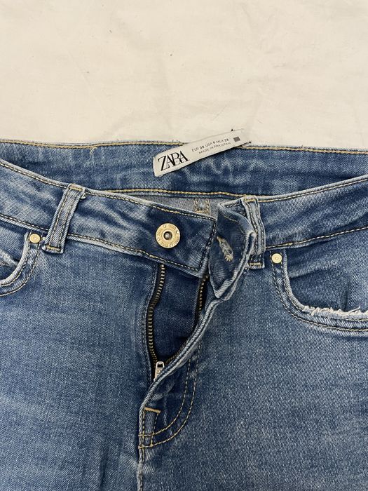 Jeansy niebieskie podarte zara rozmiar 38