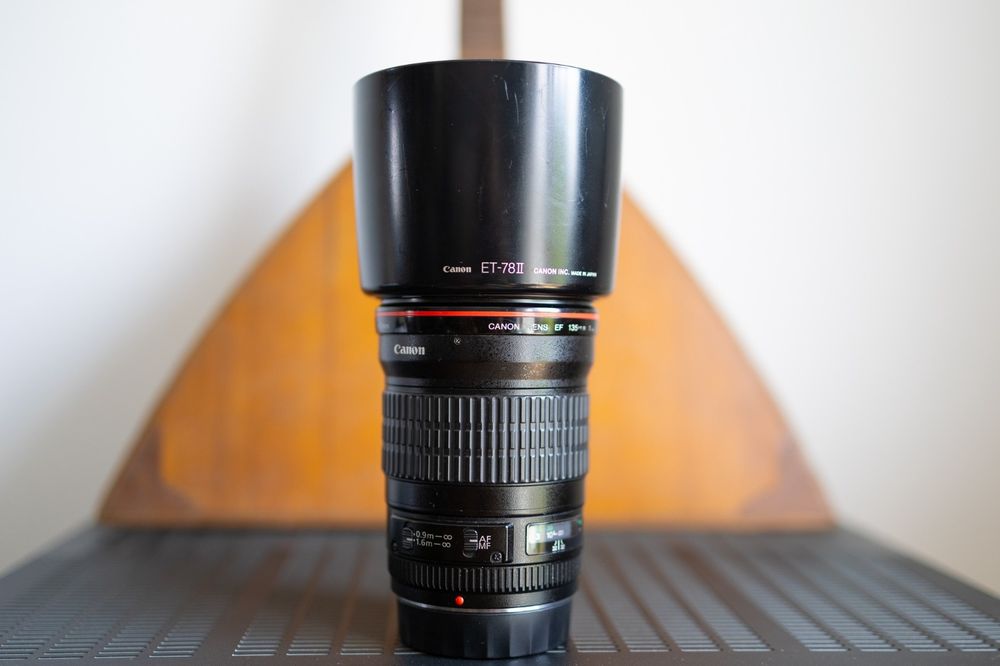 Canon EF 135 f2 plus filtr UV. Sample.