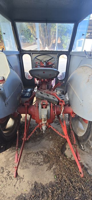 Trator classico Ferguson 35