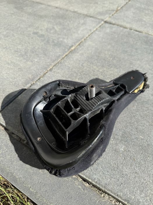 Siodelko marki BSD bmx dirt pivotal