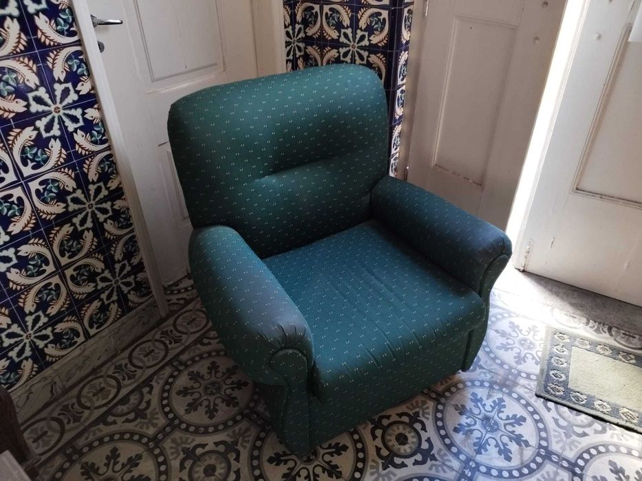 Sofás (sofá-cama 3 lugares + 2 individuais)