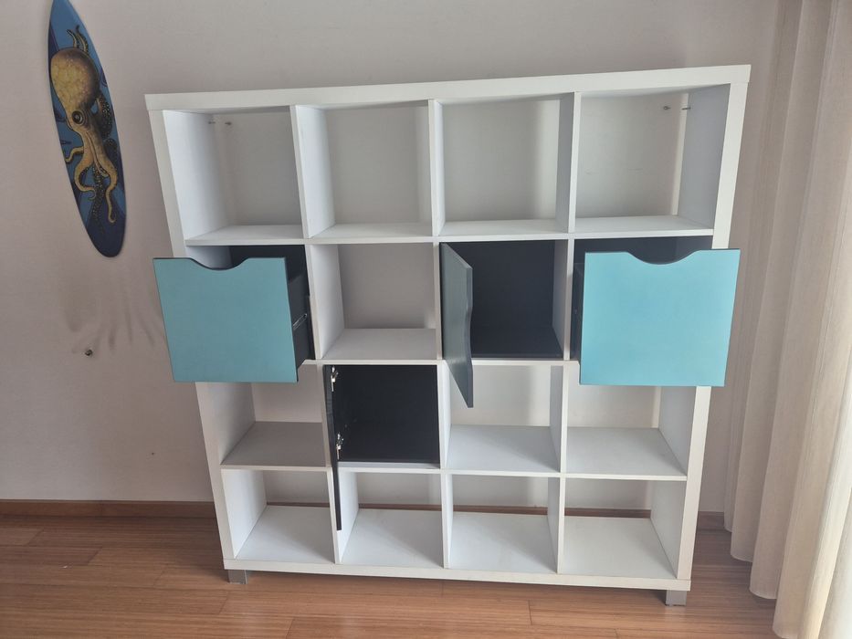 KALLAX estante branco 147x147 IKEA