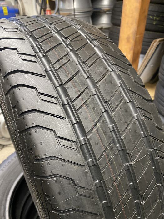 215/65R16C  Continental ContiVanContact 100