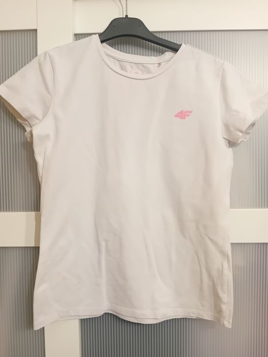#4F T-shirt biały 164