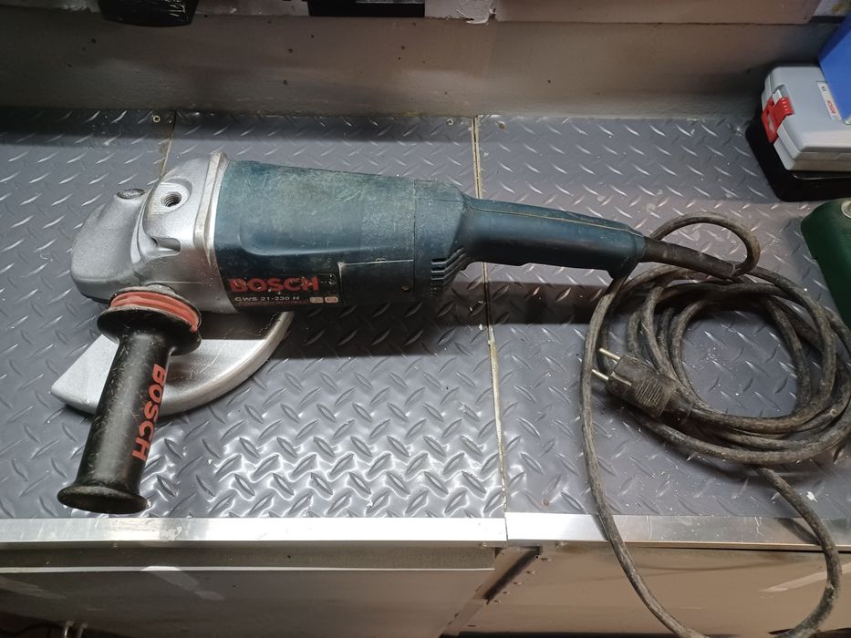 Rebarbadora bosch GWS 21-230H