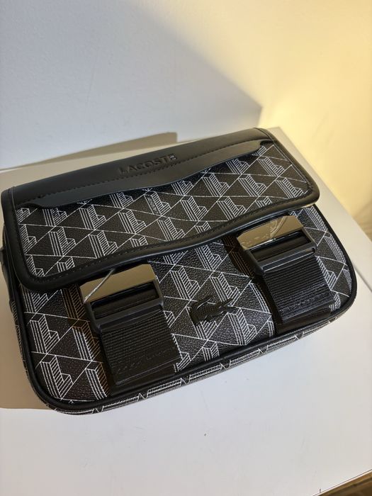 bolsa da lacoste nova