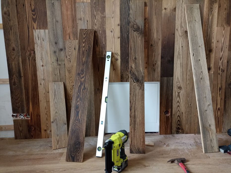 Stare deski rustykalne z rozbiórki stodoły nie postarzane loft wysyłka