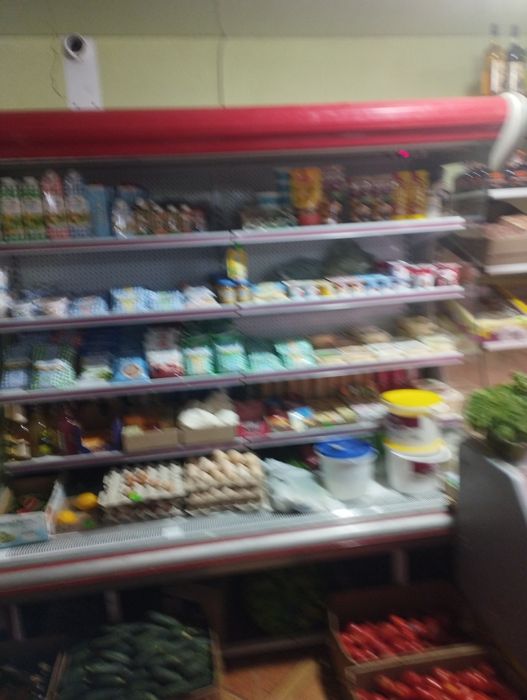 Продам холодильную витрину пристенный регал