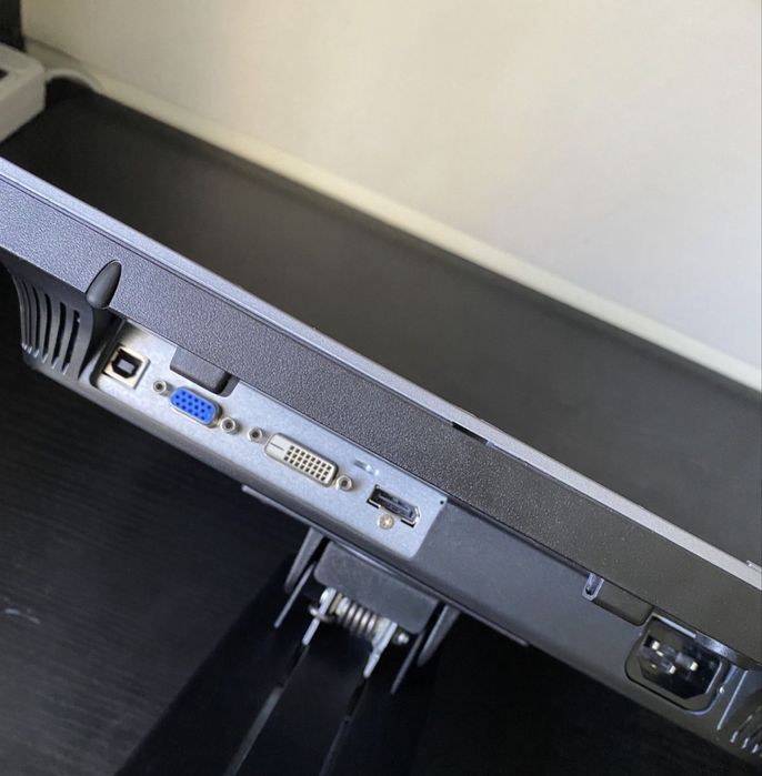 Hp EliteDisplay e190i