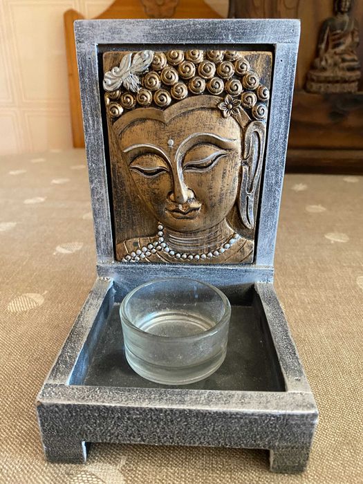 Porta vela e castiçal buda