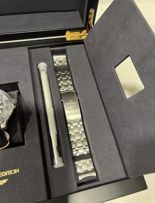 Omega Seamaster 300m James Bond 50th Anniversary 210.22.42.20.01.004