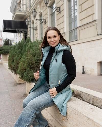 Довга жіноча жилетка , жилет довги. 46-74р.