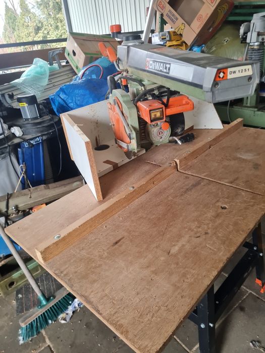 Pila radialna Dewalt DW 1251