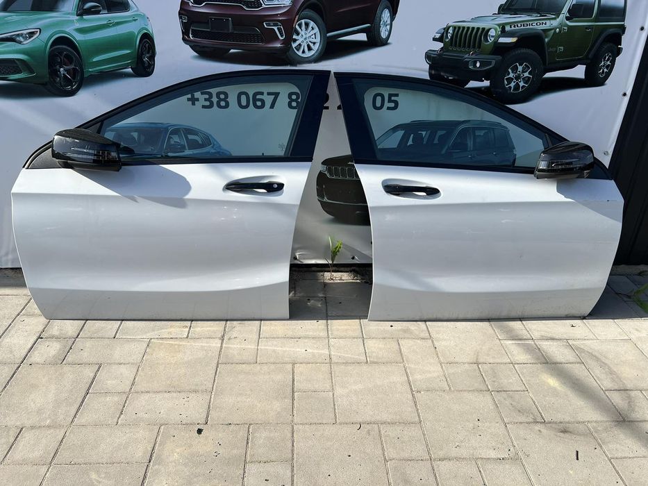Дверь передняя левая правая Мерседес Mercedes CLA W117 W176