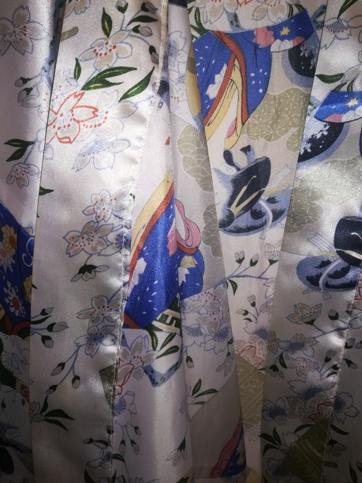Roupão de seda estilo Japonês
