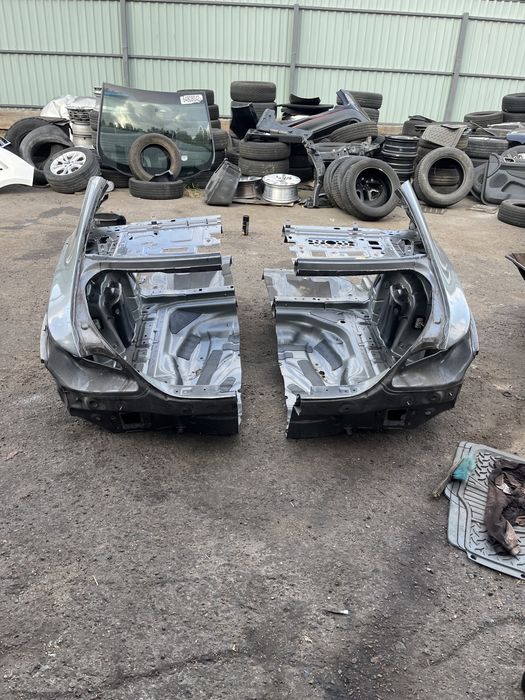 Mercedes cla250 w117 14-19 задня ліва четверть з крилом