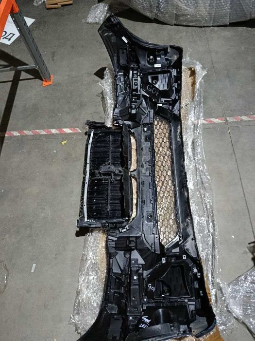 Бампер передній BMW X7 G07 19-22