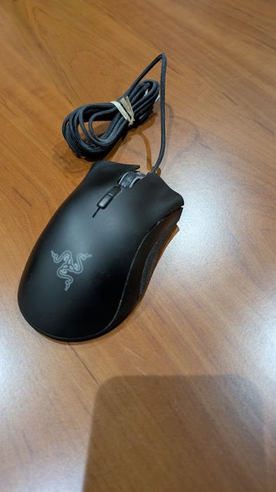 Rato Razer Deathadder Elite (roda não funciona às vezes)