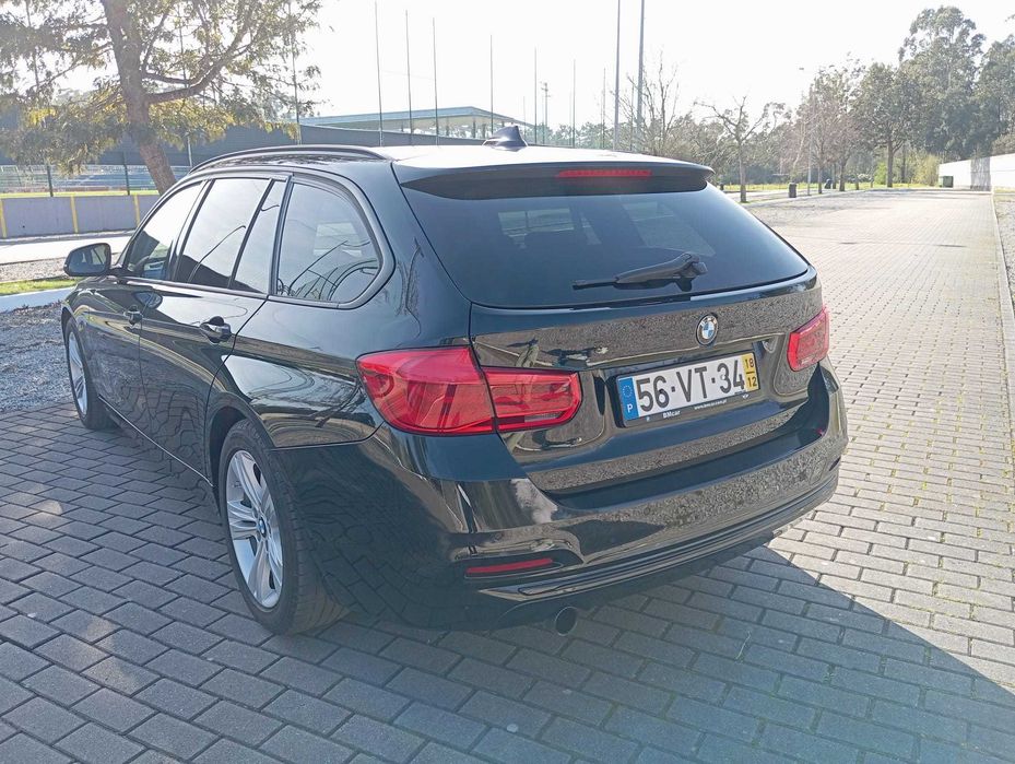 BMW 318 d Line Sport Auto