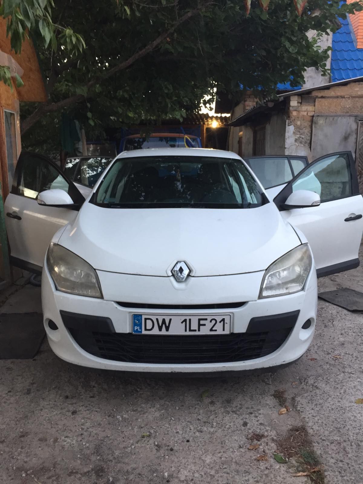 Продам Рено Меган: 3 000 $ - Renault Миколаїв на Olx
