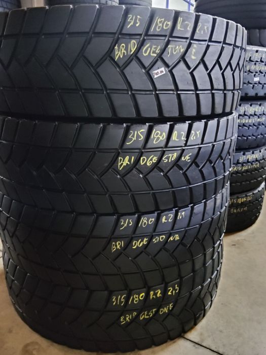 315/80R22, 5 usados tração Bridgestone