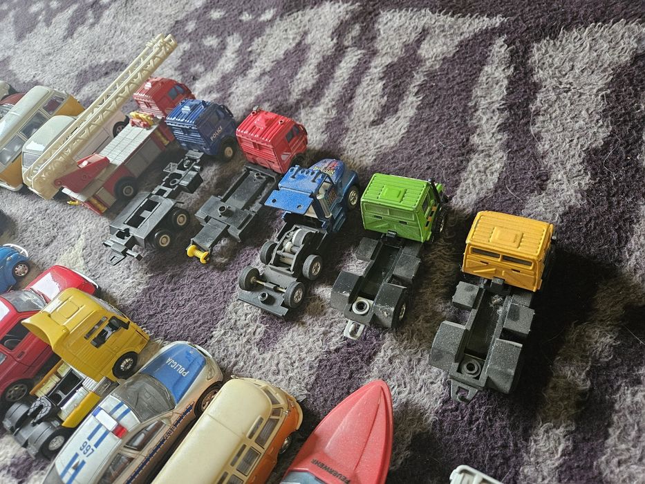 Modele samochodów 1:43