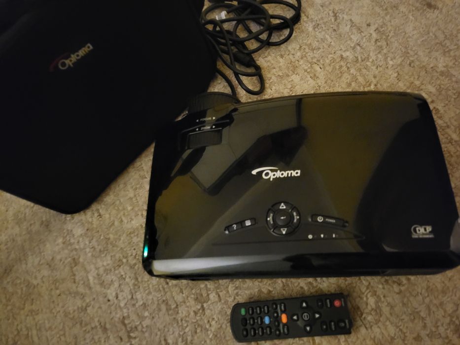Портативный проектор Optoma DLP Projection Display (модель DAWHZG).