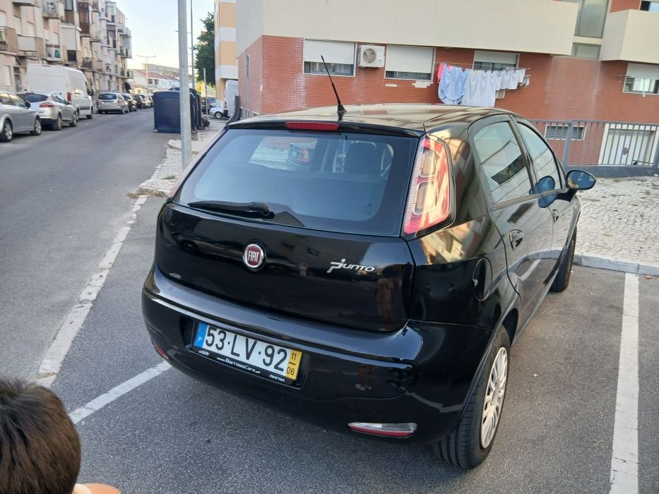 Vendo Fiat Punto 2011 apenas 122.000kms