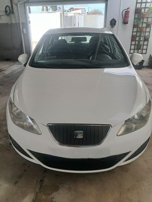 Seat Ibiza 1.4 80 cv — photo 3
