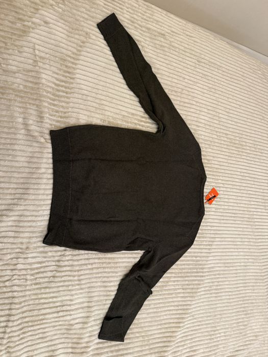 Продам новий шерстяний светр SuperDry, темно-зелений