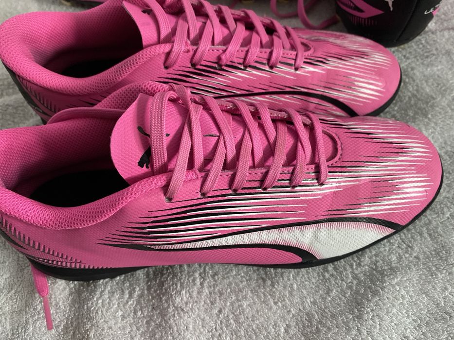 Korki i turfy Puma Ultra Play 37,5