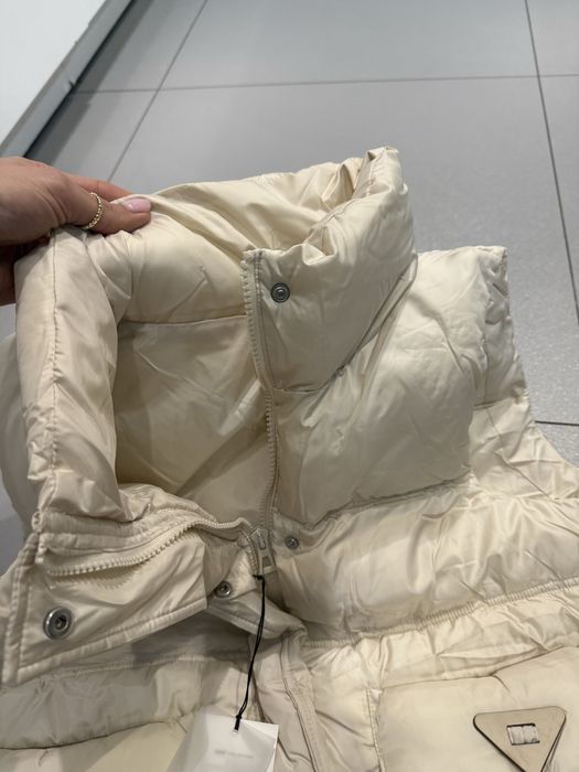 Bezrękawnik Megi kremowy roz uniwersalny