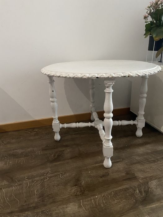 Mesa, movel pequeno