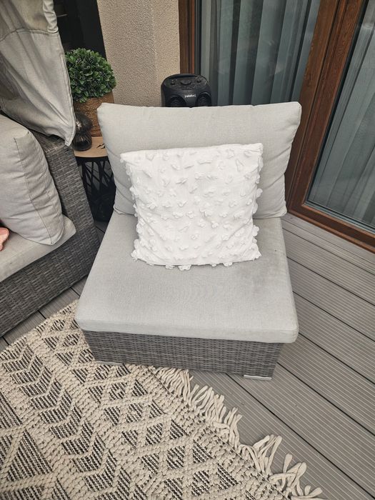 Komplet mebli ogrodowych / tarasowych – sofa + 2 fotele + stolik