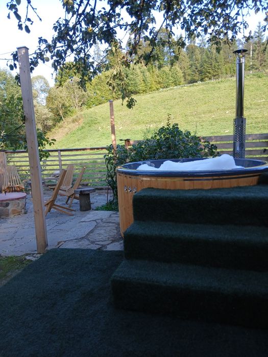 Окремий будинок.Чан .Басейн .Оренда Славське Відпочинок Карпатах.Житло