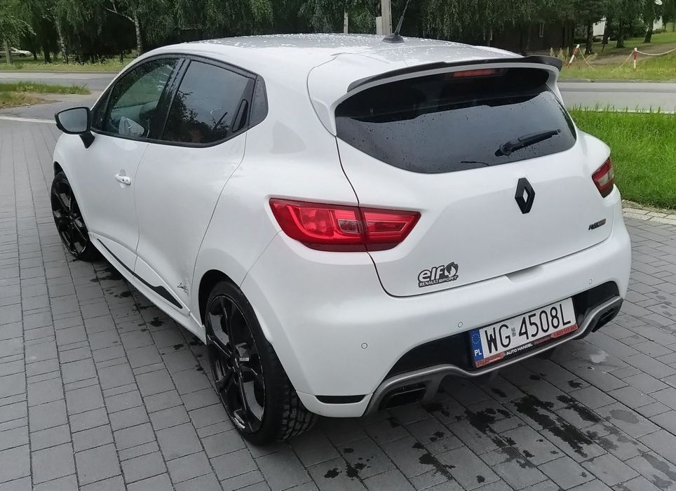 Renault Clio 1.6 Turbo RS Sport 200KM