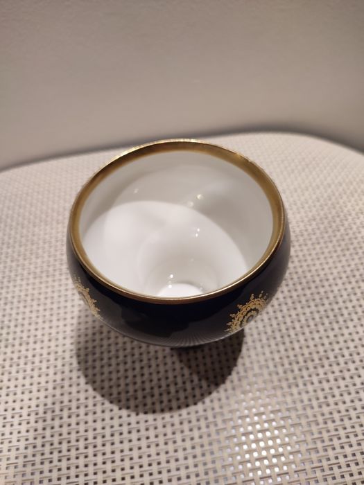 Śliczny stary wazonik kobalt